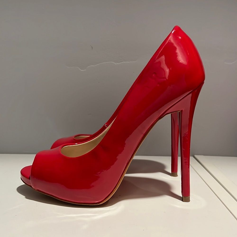 Zigi Soho heels‎ . Size 7.5